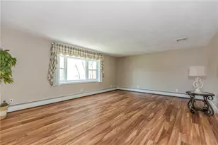 4 Clark Rd, Smithfield, RI 02917 - Photo 7