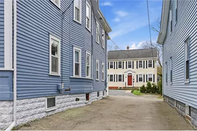 48 Constitution Street #1, Bristol, RI 02809 - Photo 11