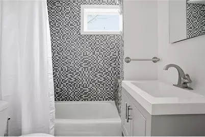 48 Constitution Street #1, Bristol, RI 02809 - Photo 23