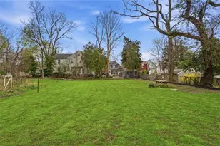 48 Constitution St, Bristol, RI 02809 - Photo 27