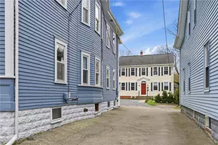 48 Constitution St, Bristol, RI 02809 - Photo 11