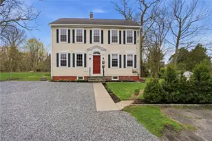 48 Constitution St, Bristol, RI 02809 - Photo 7