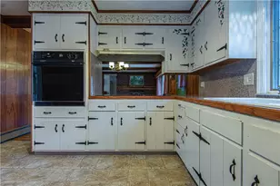 929 Greenville Ave, Smithfield, RI 02828 - Photo 19