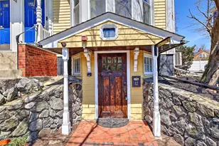 80 Pitman St, Providence, RI 02916 - Photo 3