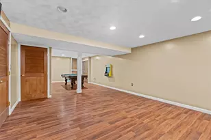 515 Pleasant St, Pawtucket, RI 02860 - Photo 35