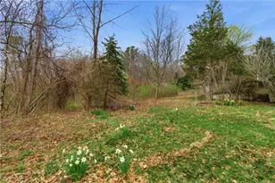 36 Brayton Rd, Smithfield, RI 02917 - Photo 29
