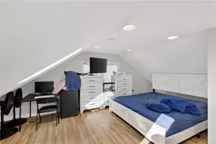 9 Cobb St, East Providence, RI 02914 - Photo 39