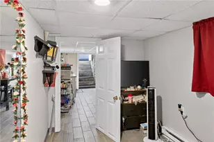9 Cobb St, East Providence, RI 02914 - Photo 19