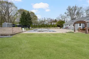 628 County Rd, Barrington, RI 02806 - Photo 27