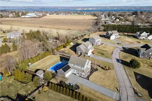 24 Randolph Way, Portsmouth, RI 02871 - Photo 29