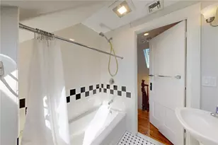 18 Benefit St, Providence, RI 02904 - Photo 37