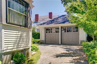 9 Whitfield Pl, Newport, RI 02840 - Photo 3