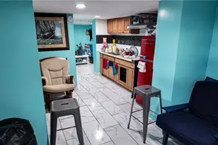 72 Ford St, Providence, RI 02907 - Photo 7