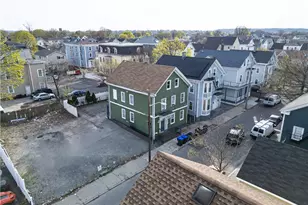 72 Ford St, Providence, RI 02907 - Photo 3