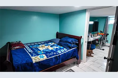 72 Ford Street, Providence, RI 02907 - Photo 9