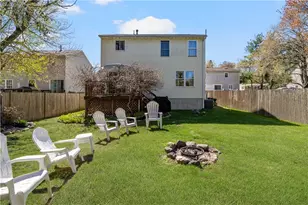 102 Canning St, Cumberland, RI 02864 - Photo 31