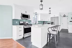108 Wilbur Rd, Lincoln, RI 02865 - Photo 9