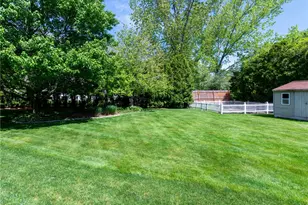 108 Wilbur Rd, Lincoln, RI 02865 - Photo 33