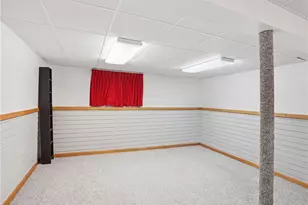 35 Fanning Ln, Smithfield, RI 02828 - Photo 37