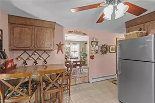 18 Sweetwater Dr, Coventry, RI 02816 - Photo 9