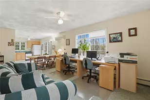 140 Beacon Park Dr, East Providence, RI 02915 - Photo 5