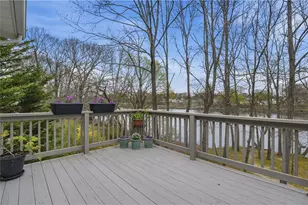 140 Beacon Park Dr, East Providence, RI 02915 - Photo 7