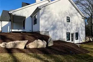 40 Red Maple Dr, Charlestown, RI 02813 - Photo 7