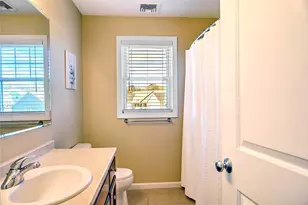 31 Streamview Dr, Cumberland, RI 02864 - Photo 17
