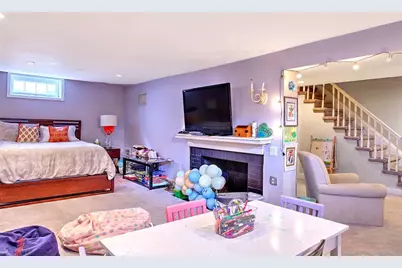 500 Elmgrove Avenue, Providence, RI 02906 - Photo 35