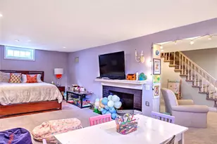 500 Elmgrove Ave, Providence, RI 02906 - Photo 35