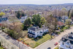 246 Harris Ave, Woonsocket, RI 02895 - Photo 37
