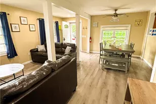 844 Boston Neck Rd, Narragansett, RI 02882 - Photo 7