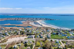 844 Boston Neck Rd, Narragansett, RI 02882 - Photo 37