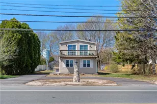 844 Boston Neck Rd, Narragansett, RI 02882 - Photo 19
