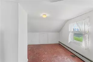 528 Metacom Ave, Bristol, RI 02809 - Photo 29