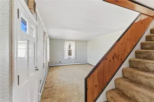 528 Metacom Ave, Bristol, RI 02809 - Photo 13
