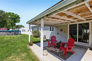 14 Candlewood Dr, Smithfield, RI 02828 - Photo 37