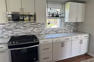 157 Betsey Williams Dr, Warwick, RI 02889 - Photo 23