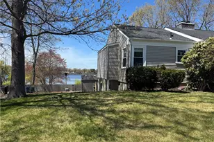157 Betsey Williams Dr, Warwick, RI 02889 - Photo 39