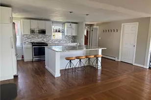 157 Betsey Williams Dr, Warwick, RI 02889 - Photo 21