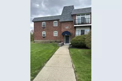 3 Admiralty Drive #9-7, Middletown, RI 02842 - Photo 1