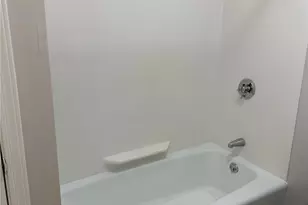 3 Admiralty Dr, Middletown, RI 02842 - Photo 13