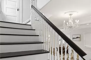 60 Prospect Hill St, Newport, RI 02840 - Photo 13