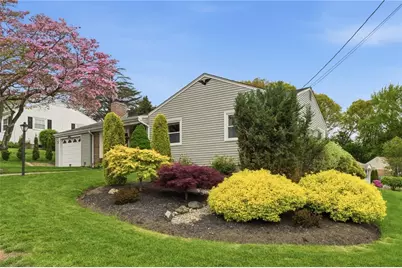 13 Garden Drive, Lincoln, RI 02865 - Photo 3