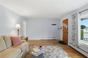 13 Garden Dr, Lincoln, RI 02865 - Photo 5