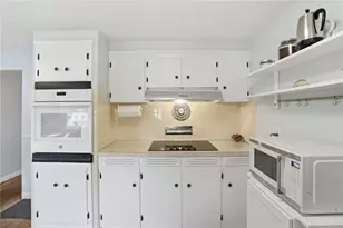 13 Garden Dr, Lincoln, RI 02865 - Photo 11
