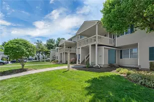 87 Scenic Dr, West Warwick, RI 02893 - Photo 27