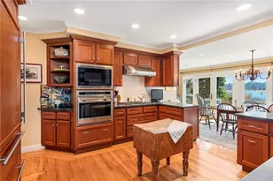 8 Walley St, Bristol, RI 02809 - Photo 17