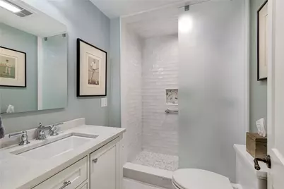 8 Walley Street, Bristol, RI 02809 - Photo 31