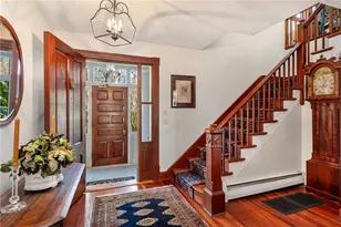 8 Walley St, Bristol, RI 02809 - Photo 3